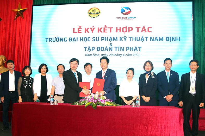 Trường Đại học Sư phạm Kỹ thuật Nam Định ký kết hợp tác chiến lược với Tập đoàn Tín Phát