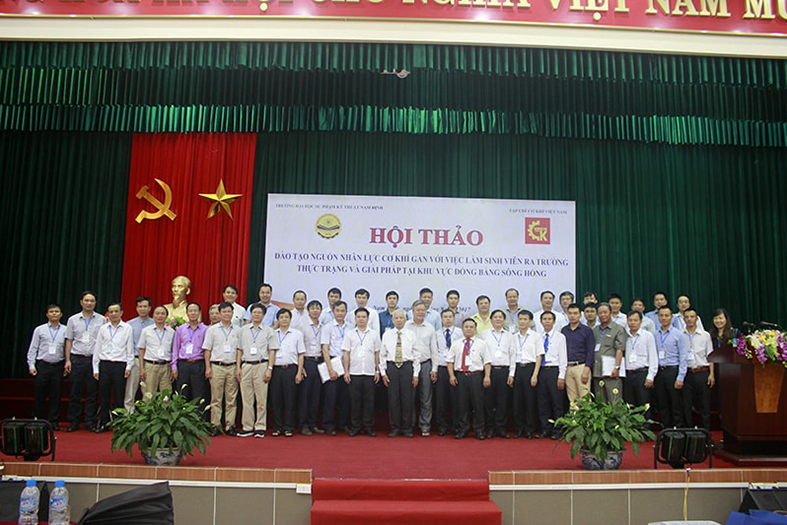 Hội thảo khoa học “Đào tạo nguồn nhân lực Cơ khí gắn với việc làm sinh viên ra trường - Thực trạng và Giải pháp” tại khu vực Đồng bằng sông Hồng