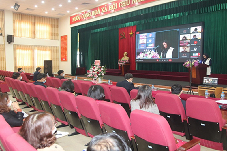 Gặp mặt giảng viên, sinh viên tham gia các kỳ thi: Kỹ năng nghề Quốc gia 2021 - nghề công nghệ Web, Vô địch thiết kế đồ họa thế giới 2021, Đại sứ Văn hóa đọc 2021